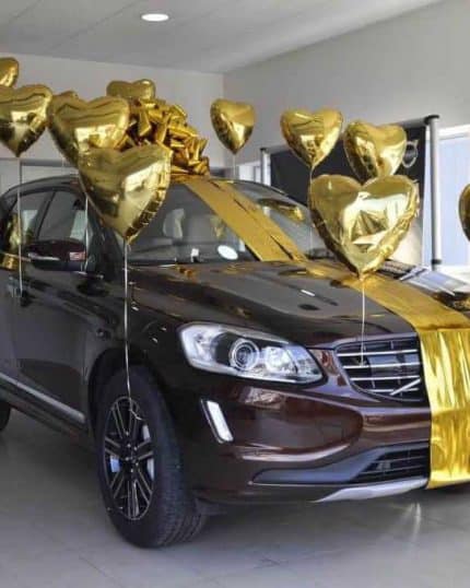 Украшения автомобиля в салоне